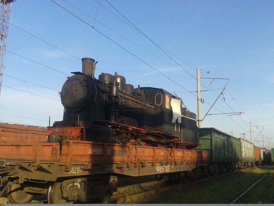 Паровоз ГР-280, що в серпні курсував Боржавською вузькоколійкою на Закарпатті, після поломки повертають до Гайворона