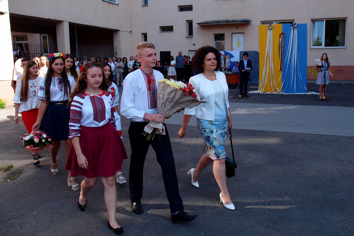 Культурно-мистецькі навчальні заклади Закарпаття поповнилися 2402 учнями та 234 студентами (ФОТО)