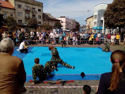 У Мукачеві змагаються фехтувальники та хортингісти (ФОТО)