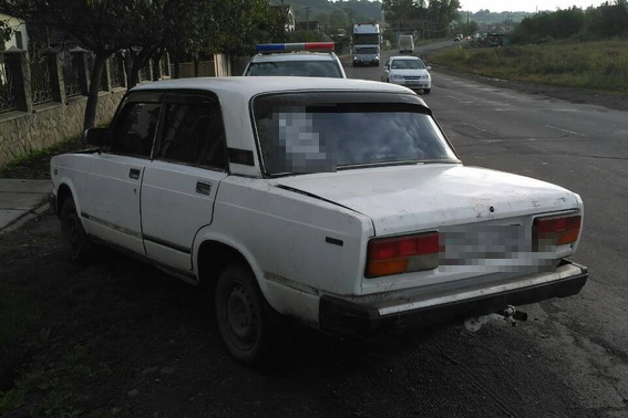 На Іршавщині двох братів, підозрюваних в крадіжці 3 авто, взяли під варту з заставою