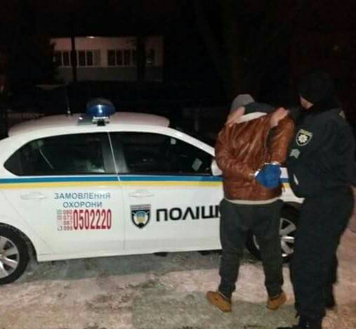 В Ужгороді чоловік намагався викрасти із психоневродиспансеру електроподовжувачі та електроінструменти 