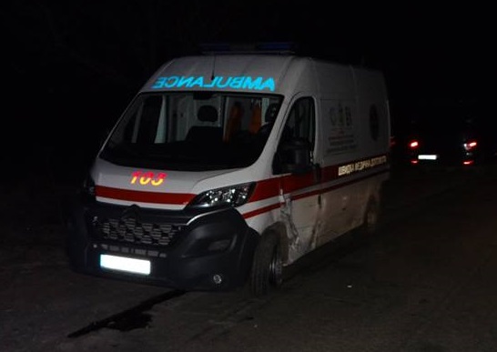 На Хустщині сталася "п'яна" ДТП за участі "швидкої" (ФОТО)