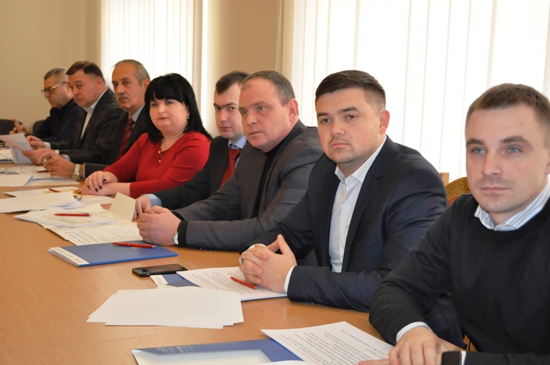 Фахова майстерня з децентралізації влади зібрала самоврядців Закарпаття (ФОТО)