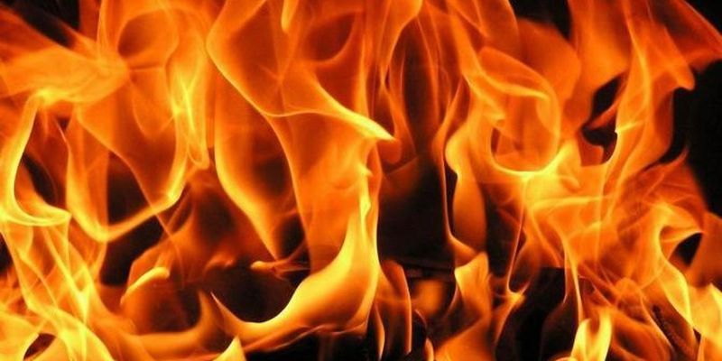 У Воловці гасили пожежу в готелі-ресторані