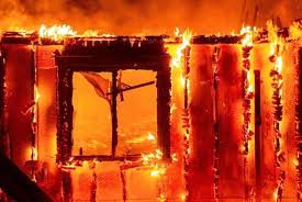 На Хустщині в пожежі загинув власник будинку