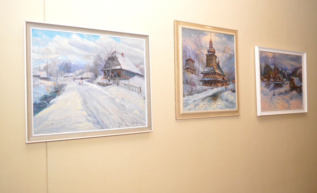 В Ужгороді відкрили персональну виставку Василя Свалявчика (ФОТО)
