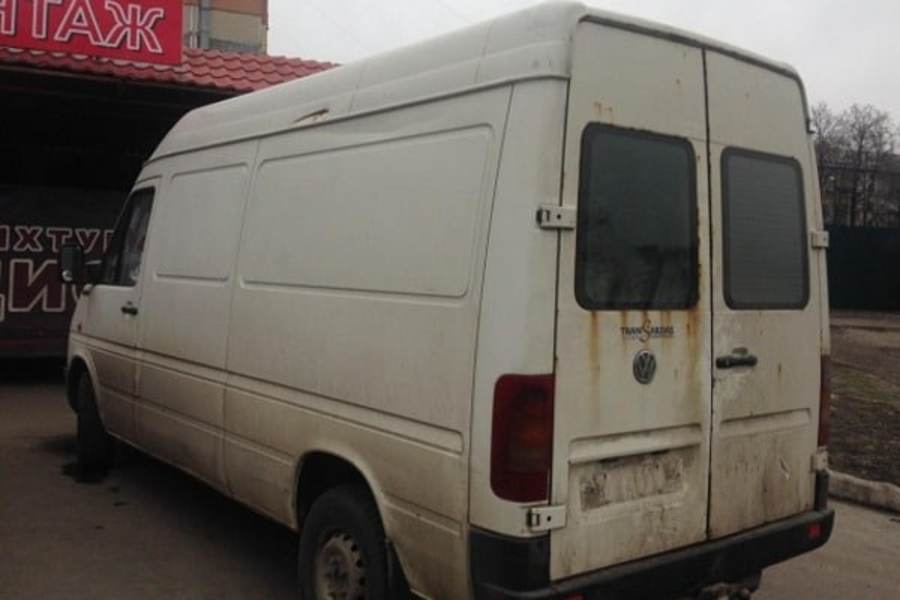 У Сокирниці на Хустщині мешканець Тячівщини після сварки з товаришем викрав у нього мікроавтобус 