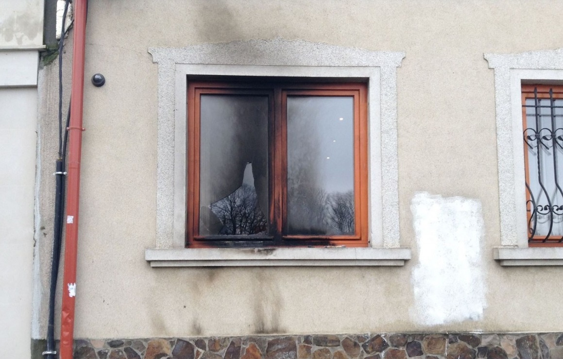 До підпалу офісу угорської організації в Ужгороді можуть бути причетні польські радикали з ультраправої "Фаланги"