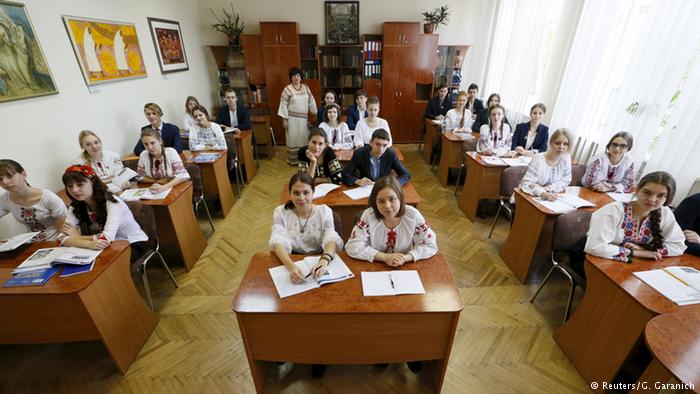 Представники угорської громади Закарпаття відмовилися від консультацій з Міносвіти України