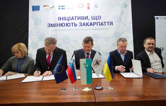 В уряді здивовані негативними висловлюваннями про роботу Закарпатської ОДА щодо формування ОТГ: "Для ОДА це має стати сигналом"