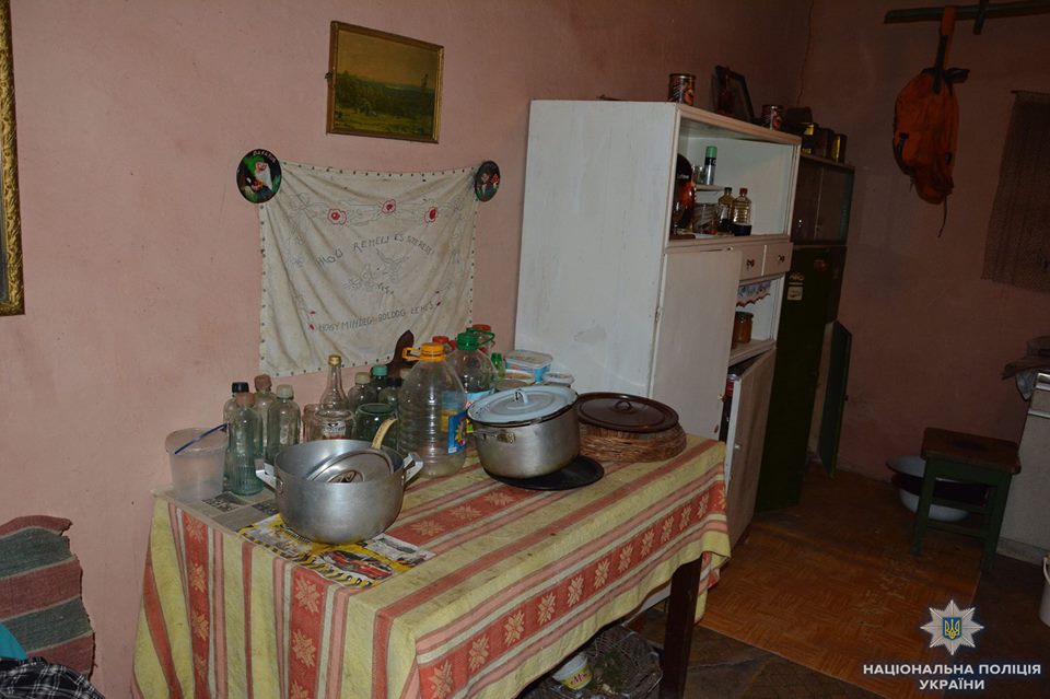 На Берегівщині чоловік убив співмешканку, обливши її окропом (ФОТО)