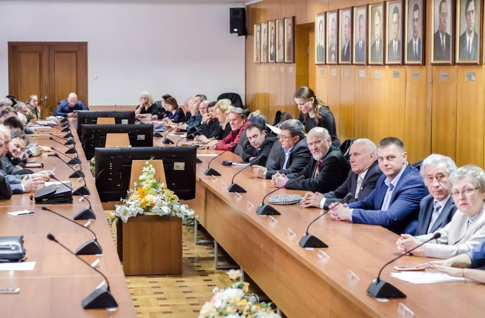 В УжНУ відзначають позитивні тенденції щодо зростання фінансового забезпечення вишу (ФОТО)