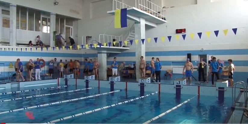 "Квітуча сакура" знову зібрала в Ужгороді плавців категорії "Мастерс" зі всієї України та ближнього зарубіжжя (ВІДЕО)