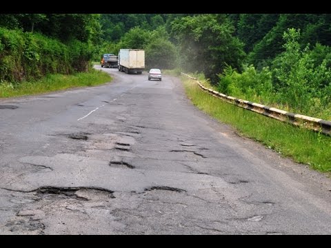 Ремонт автодороги "Долина-Хуст" коштує близько 2 млрд грн