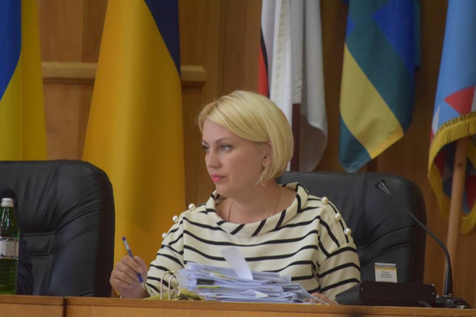 Систему вуличного освітлення в Ужгороді реконструйовуватимуть за кредитні кошти