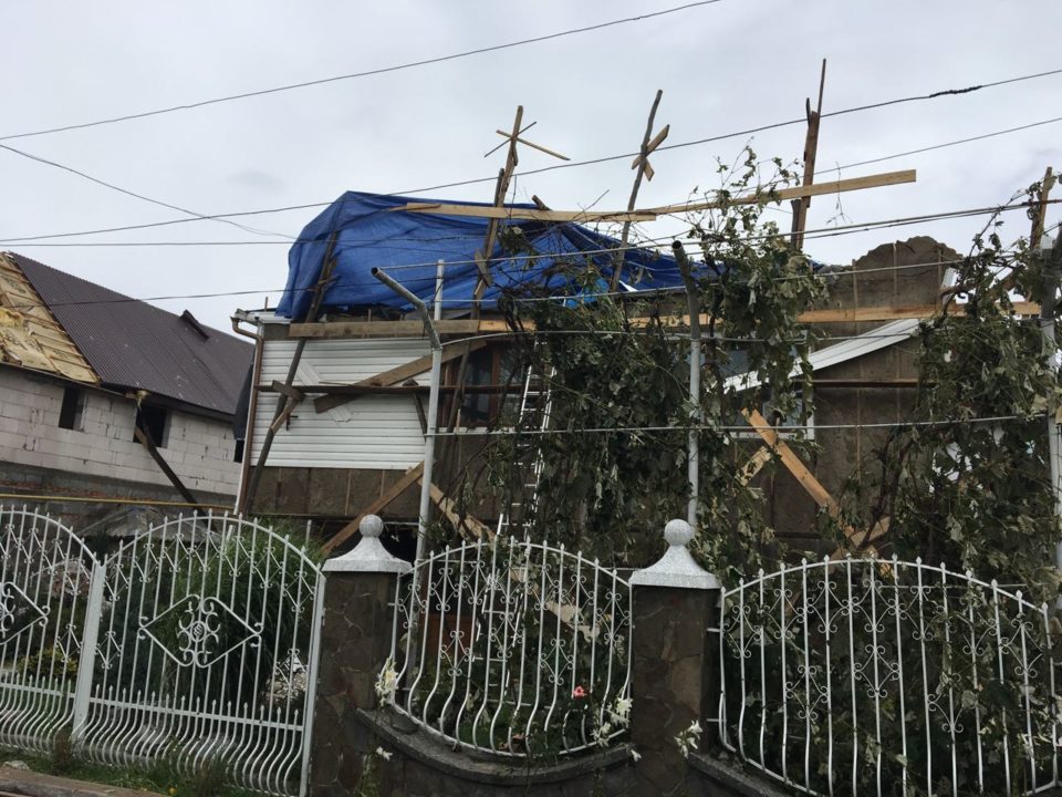 На Закарпатті спеціальні комісії почали підрахунок завданих буревієм і градобоєм збитків (ФОТО)