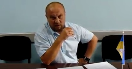 "Кримінальний" мер Чопа опротестує звільнення депутатами свого заступника та секретаря міськради