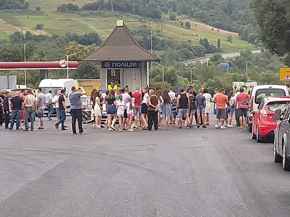 За фактом побиття поліцейськими двох юнаків на Воловеччині розпочато кримінальне провадження