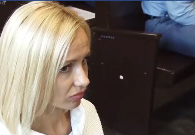 Апеляційний суд в Ужгороді підтвердив правомірність відсторонення від посади "європейської" чиновниці міськради, затриманої на хабарі