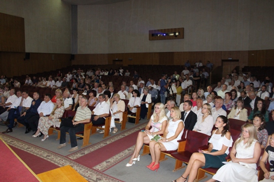Кількість поданих заяв абітурієнтів до УжНУ цьогоріч сягнула понад 15 тисяч (ФОТО)
