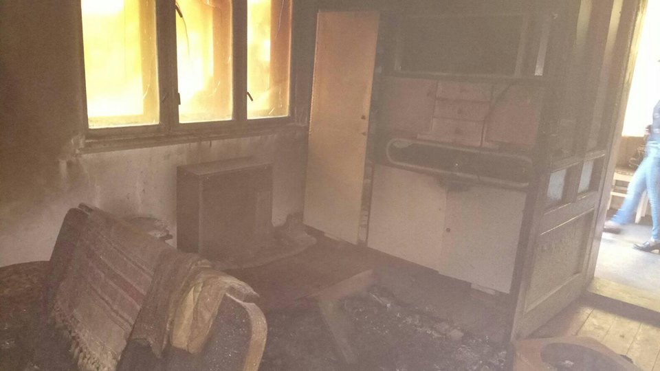 На Виноградівщині 84-річний чоловік загинув у вогні, заснувши в ліжку із запаленою сигаретою (ФОТО)