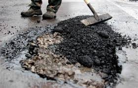 На Рахівщині дорожники, підробивши документи, розтратили майже 580 тис грн, передбачених на ремонт дороги