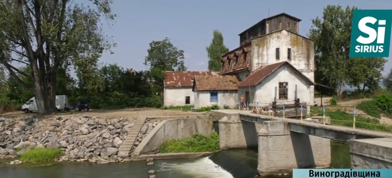 У Великих Ком'ятах, на Виноградівщині занепадає старовинний млин (ВІДЕО)