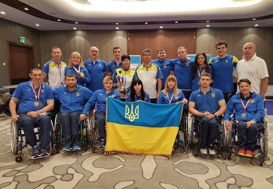 Закарпатські фехтувальники-паралімпійці вирушають на чемпіонат Європи до Риму (ФОТО)