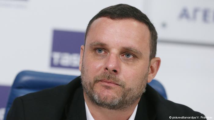 Мануель Оксенрайтер відомий своїми правоекстремістськими поглядами