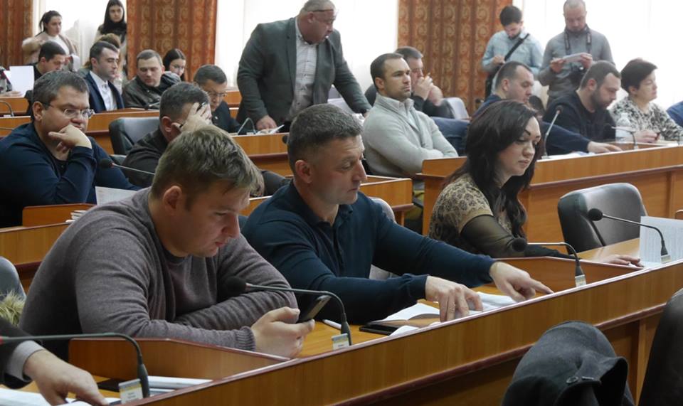 Для виконання громадських робіт в Ужгороді залучатимуть 105 осіб