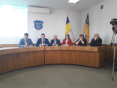 Заступник мера Ужгорода Білак каже, що не втікав з прокуратури на конкурс по пологовому