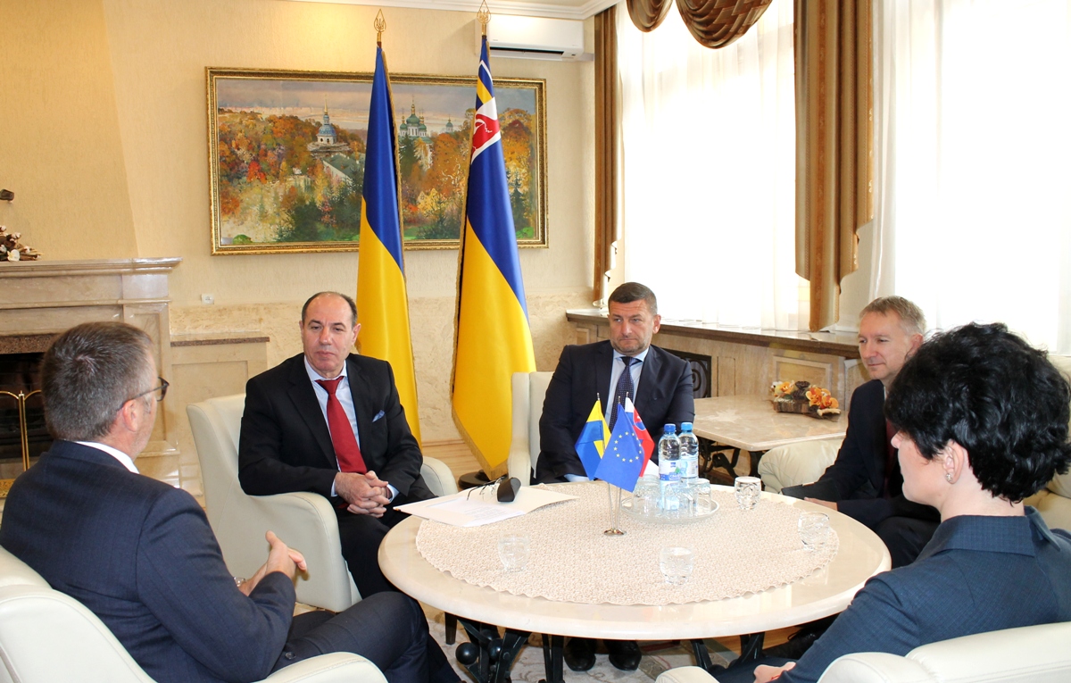 На Закарпаття завітав голова Стратегічної групи радників при Кабміні, екс-міністр фінансів Словаччини (ФОТО)