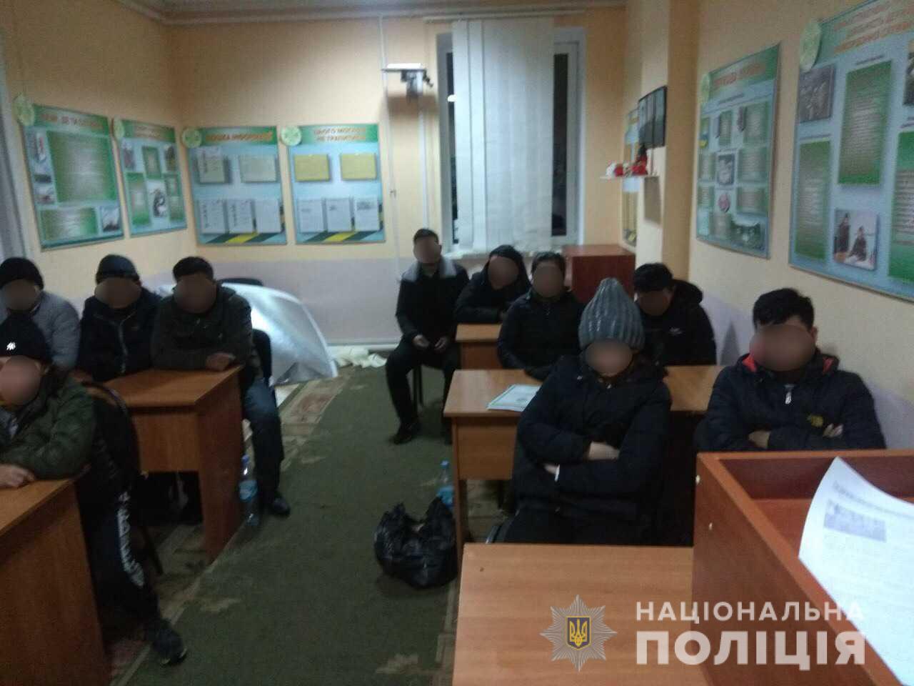 Переправник нелегалів з Берегова, що чинив опір прикордонникам, перебуває під вартою