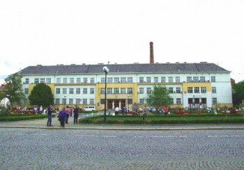 Будівля на Народній, 5 в Ужгороді передана Закарпатському окружному суду