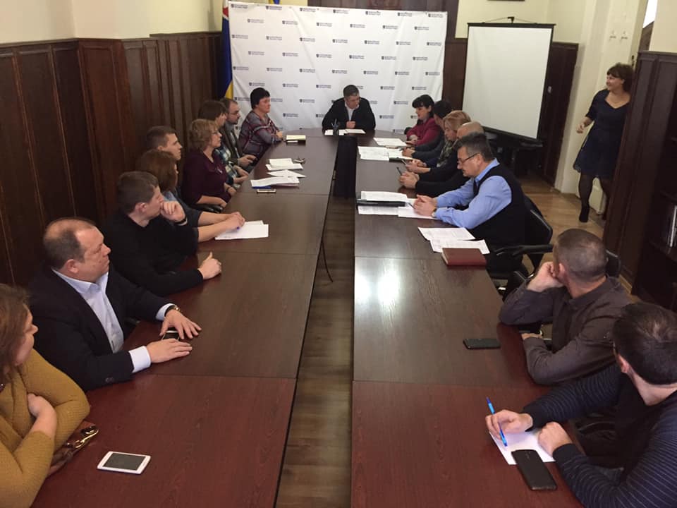 Школярі Мукачева з наступного понеділка також повертаються до навчання
