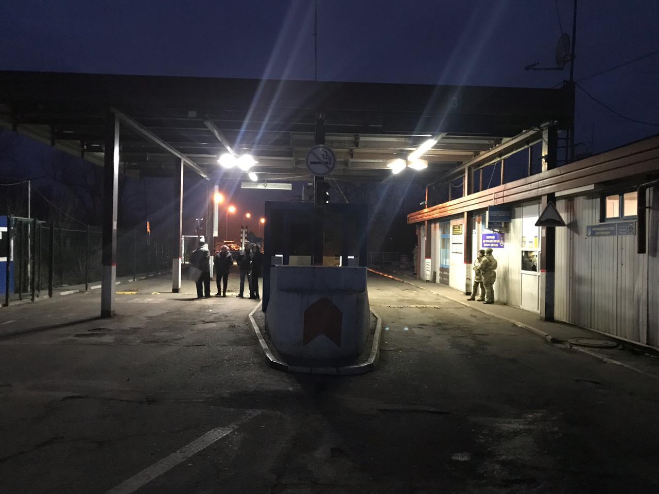 На закарпатському ПП "Вилок" вночі горіло модульне приміщення екологічної служби