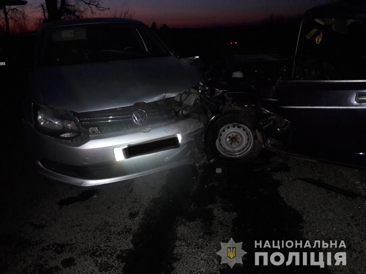 На Мукачівщині п'яний городянин викрав ВАЗ і скоїв на ньому ДТП, в якій постраждали двоє дітей (ФОТО)