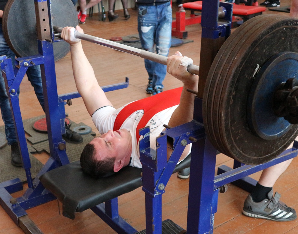 У Зарічові на Перечинщині пройшов чемпіонат Закарпаття з пауерліфтингу (ФОТО)