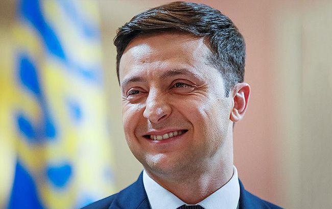 На Закарпатті по всіх 6 округах лідером перегонів став Володимир Зеленський