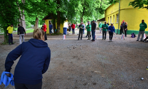 В Ужгороді відбувся один з найбільших в центральній Європі турнірів з петанку "Сакура"