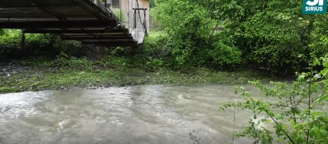 Сьогодні у Воловці поховають школяра, чиє життя під час паводку забрала бурхлива ріка (ВІДЕО)