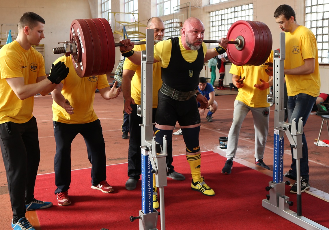 Чемпіонат області з класичного пауерліфтингу відбувся в Мукачеві (ФОТО)