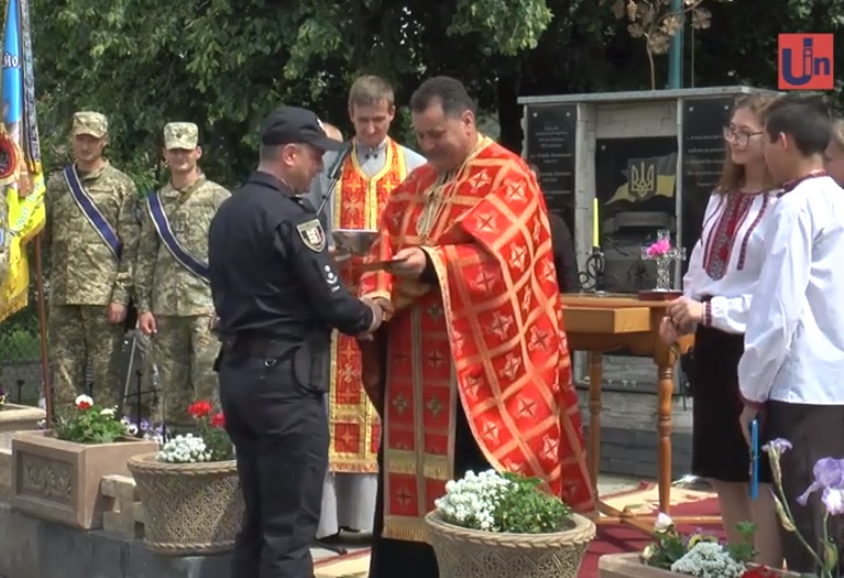 Пам’ятну відзнаку капеланської служби ГКЦ вручили закарпатським військовослужбовцям та волонтерам (ВІДЕО)