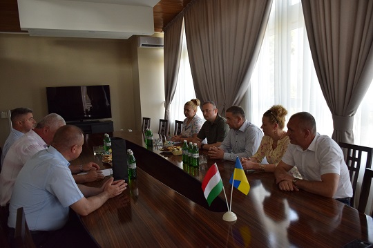 Діти закарпатських прикордонників відпочиватимуть у спеціальному дитячому таборі в угорській Ніредьгазі (ФОТО)