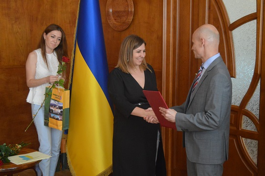 З нагоди професійного свята журналістам Закарпаття вручили премії і відзнаки (ФОТО)