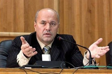 ЦВК відмовила в реєстрації Ратушняку, а в 72-му окрузі зареєструвала двох "двійників"