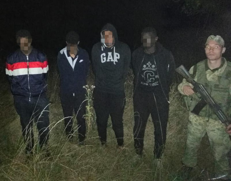 На Закарпатті пострілами зупиняли нелегалів з Ємену, що прямували до Угорщини (ФОТО)