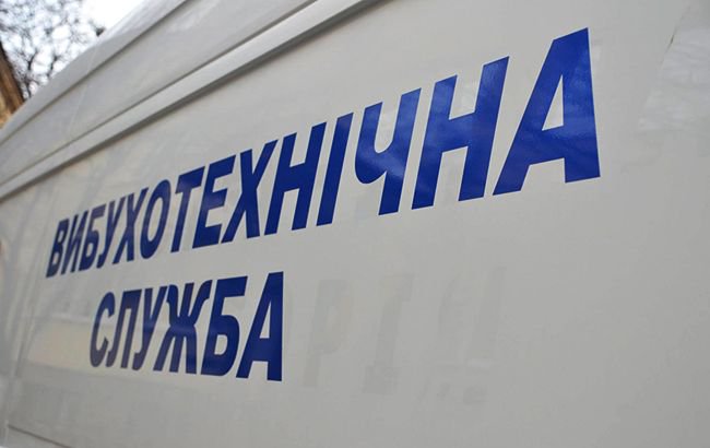В Ужгороді з самого ранку – знову "заміновані" дитсадки, АЗС та один медзаклад