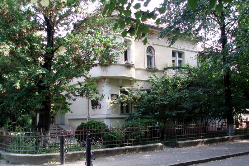 Закарпатська обласна клінічна стоматологічна поліклініка