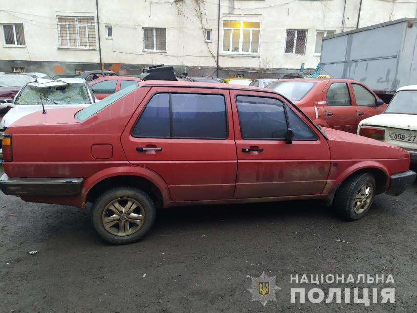 Завдяки громадськості знайшли водія, котрий збив на Хустщині чоловіка й покинув помирати на дорозі  